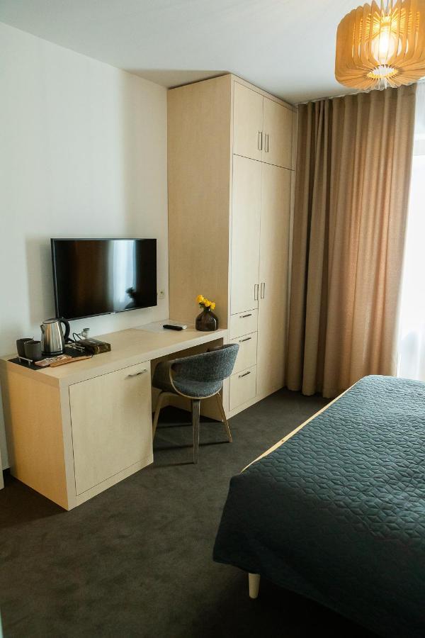 Vigeo Lounge B&B Coffee 波切尼斯 外观 照片